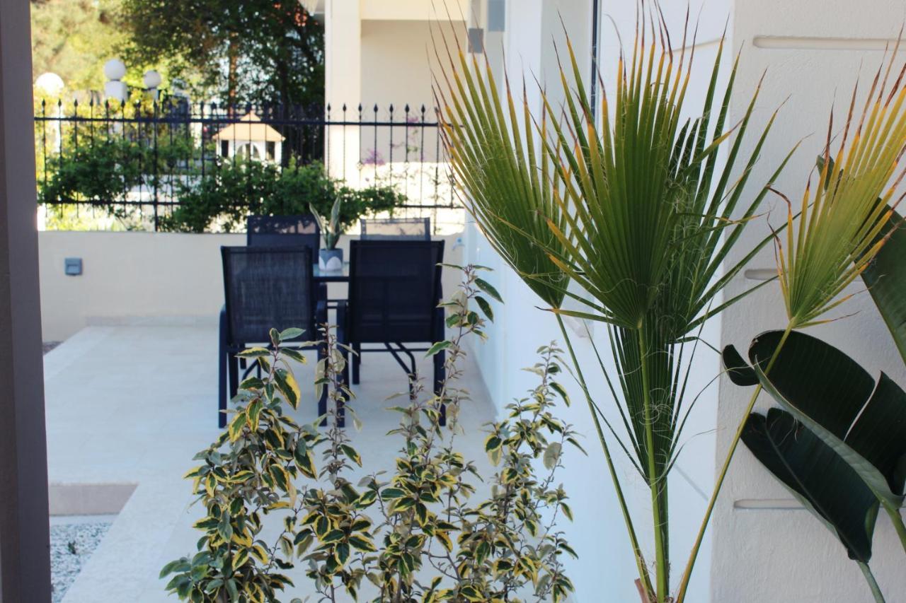 Apartamento Saan Luxury Living Nea Kallikrateia Exterior foto