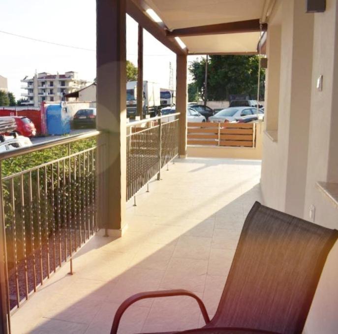 Apartamento Saan Luxury Living Nea Kallikrateia Exterior foto